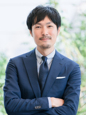 何もない空間から、自分たちの提案が形になるワクワクする仕事です！